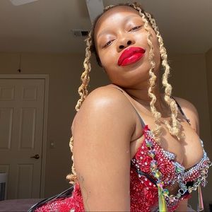 Meet your Posher, Tara